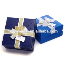 Caixa de presente de jóias quadradas elegante com caixa de papel de presente de fita